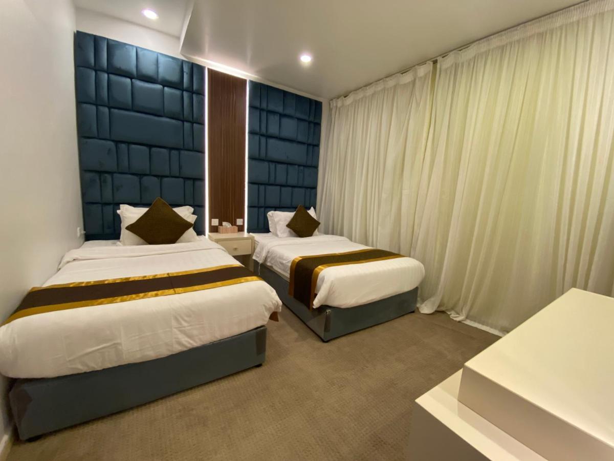 Areen Al Basateen Hotel Jeddah Bagian luar foto