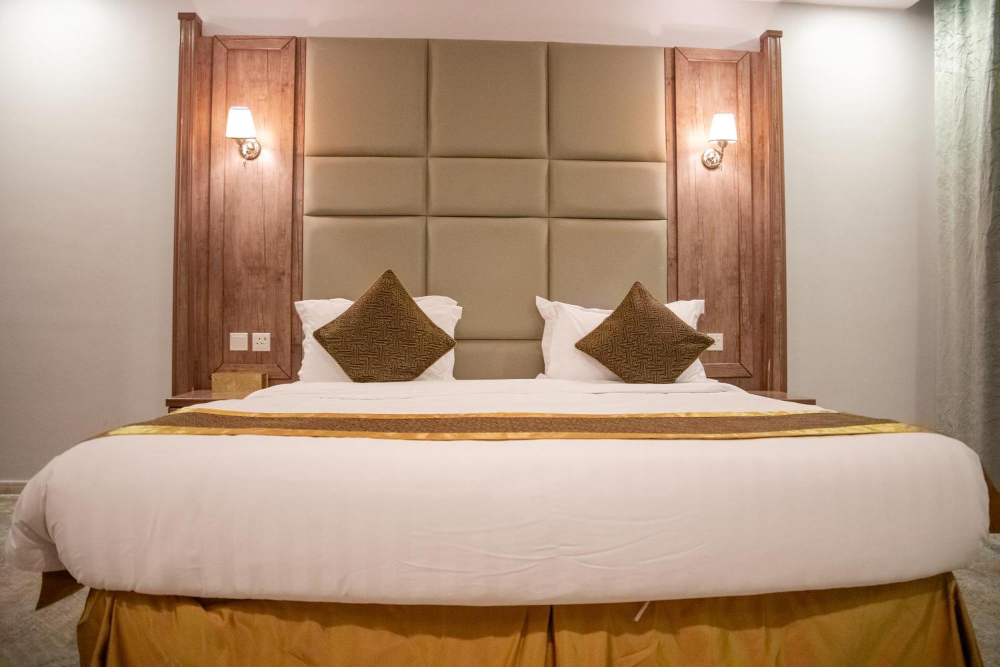 Areen Al Basateen Hotel Jeddah Bagian luar foto